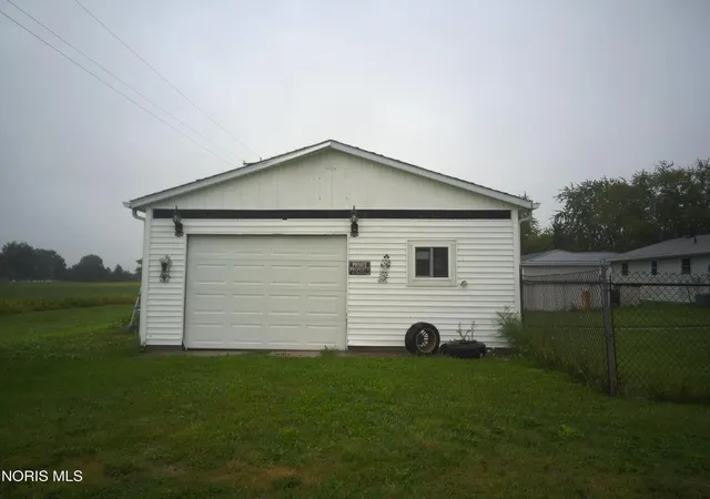 Photo 2 of Single family home for sale at 13797 State Route 18, Sherwood, OH 43556 | MLS# 10013546 | Listing updated on 2026-09-21