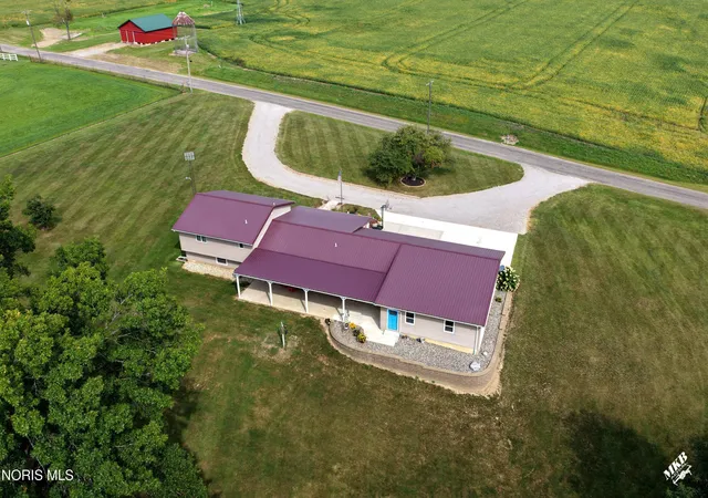 Photo 2 of Single family home for sale at 1223 County Rd 4 50, Edgerton, OH 43517 | MLS# 10013570 | Listing updated on 2026-09-29