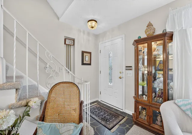 Photo 4 of Condo for sale at 6925 Fenwyck Rd, Maumee, OH 43537 | MLS# 10013613 | Listing updated on 2026-09-18