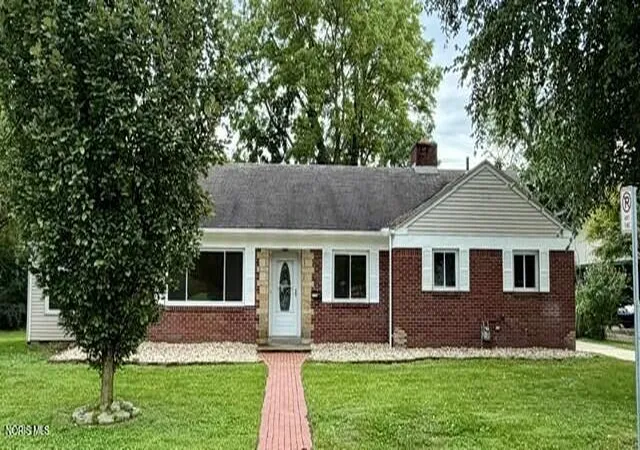 Photo 1 of Single family home for sale at 2108 Audubon Pl, Toledo, OH 43606 | MLS# 10013574 | Listing updated on 2026-09-18