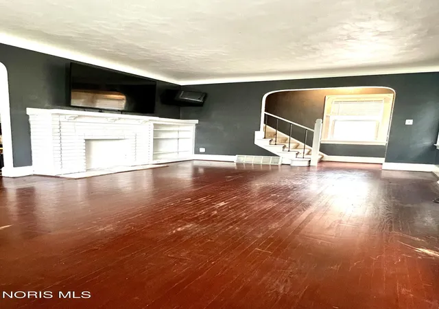 Photo 2 of Single family home for sale at 514 Brighton Ave, Toledo, OH 43609 | MLS# 10013561 | Listing updated on 2026-09-27