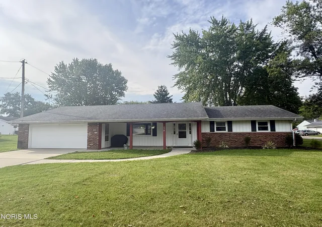 Single family home for sale at 401 Murbach St, Archbold, OH 43502 | MLS# 10013576