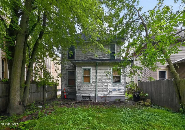 Photo 25 of Single family home for sale at 528 Acklin Ave, Toledo, OH 43620 | MLS# 10013581 | Listing updated on 2026-09-18