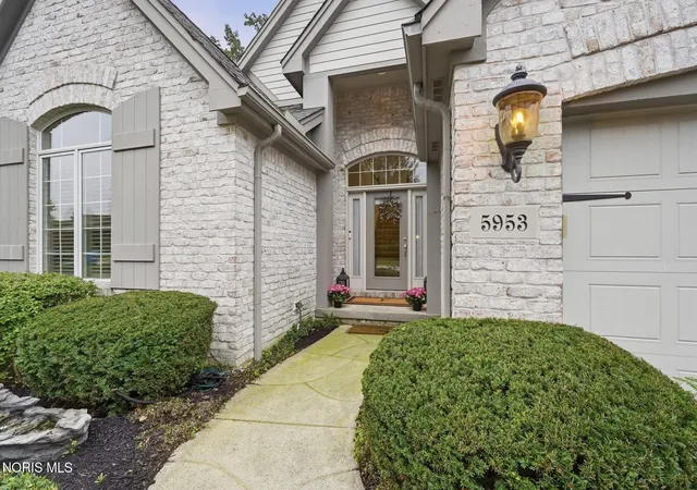 Photo 3 of Single family home for sale at 5953 Outpost Rd, Sylvania, OH 43560 | MLS# 10013618 | Listing updated on 2026-09-29