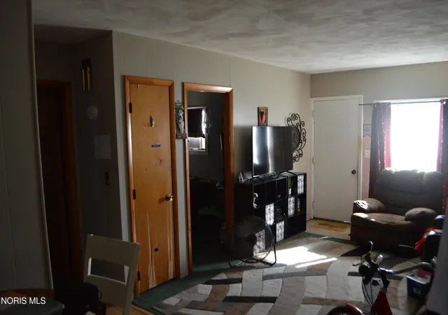 Photo 3 of House for sale at 312 W Wayne St, Paulding, OH 45879 | MLS# 10013602 | Listing updated on 2026-09-22