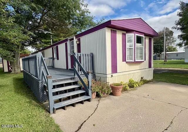 Photo 2 of Manufactured home for sale at 12865 Five Point Rd #Lot 19, Perrysburg, OH 43551 | MLS# 10013760 | Listing updated on 2026-09-24