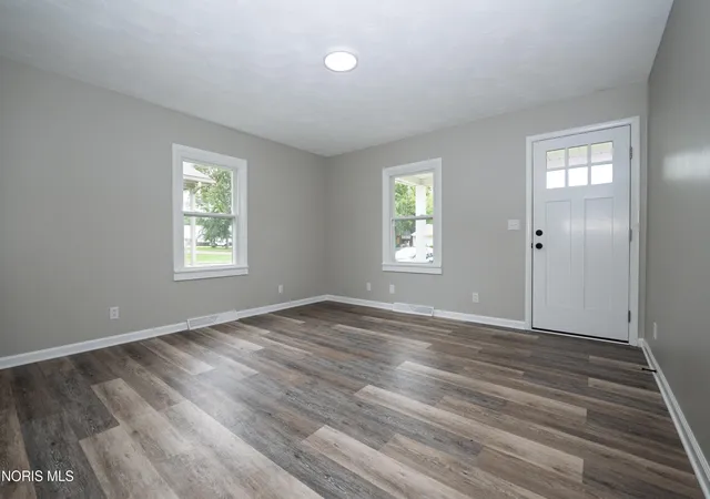 Photo 4 of Single family home for sale at 5513 Altsheler Dr, Sylvania, OH 43560 | MLS# 10013627 | Listing updated on 2026-09-22