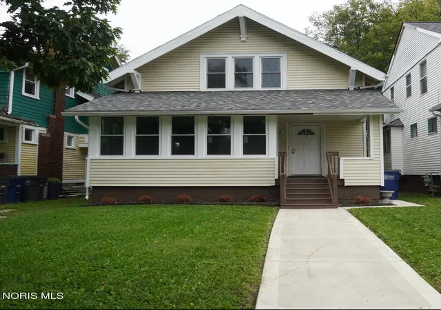 Photo 1 of Sale Pending at 1436 Goodale Ave, Toledo, OH 43606 | MLS# 10013838 | Listing updated on 2026-10-04