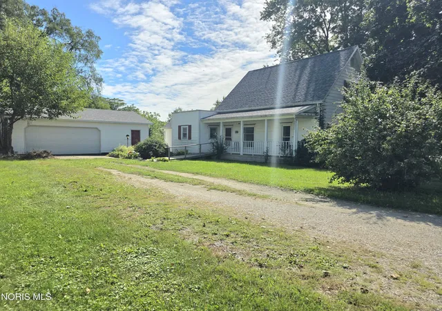 Photo 1 of Single family home for sale at 146 Stahl St, Bradner, OH 43406 | MLS# 10013640 | Listing updated on 2026-09-27