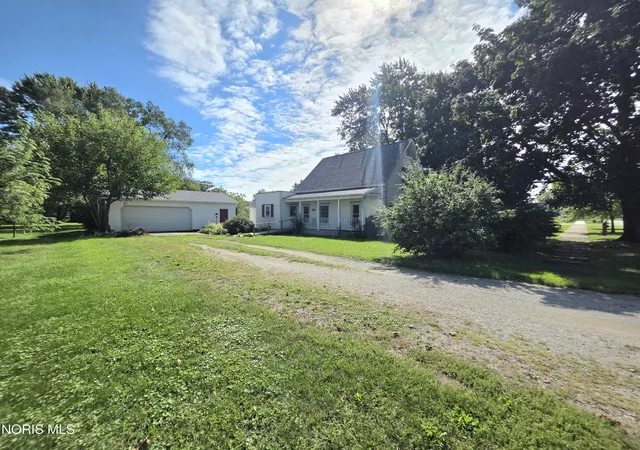 Photo 2 of Single family home for sale at 146 Stahl St, Bradner, OH 43406 | MLS# 10013640 | Listing updated on 2026-09-27