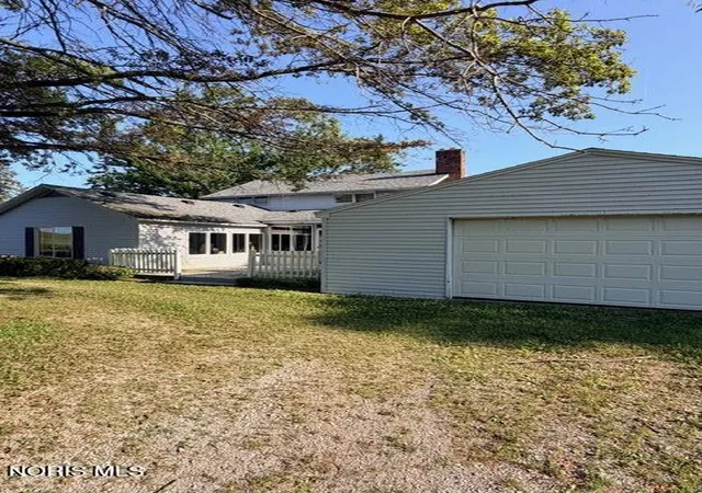 Photo 3 of Single family home for sale at 9705 Township Rd 207, Findlay, OH 45840 | MLS# 10013665 | Listing updated on 2026-09-20