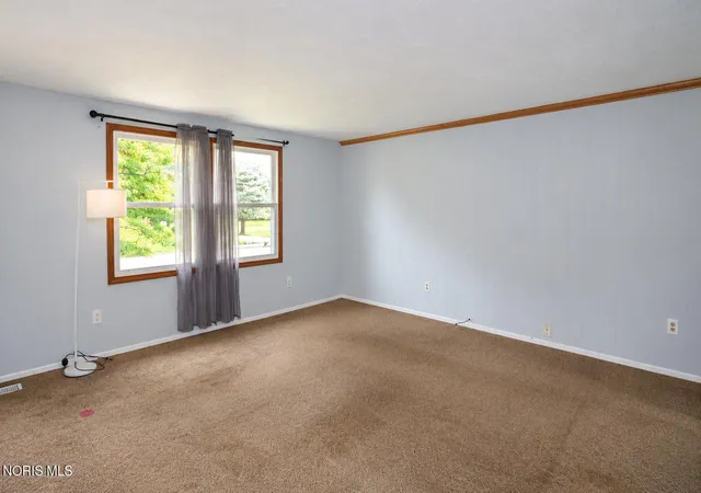 Photo 3 of Single family home for sale at 4216 Northshire Rd, Toledo, OH 43611 | MLS# 10013681 | Listing updated on 2026-10-20