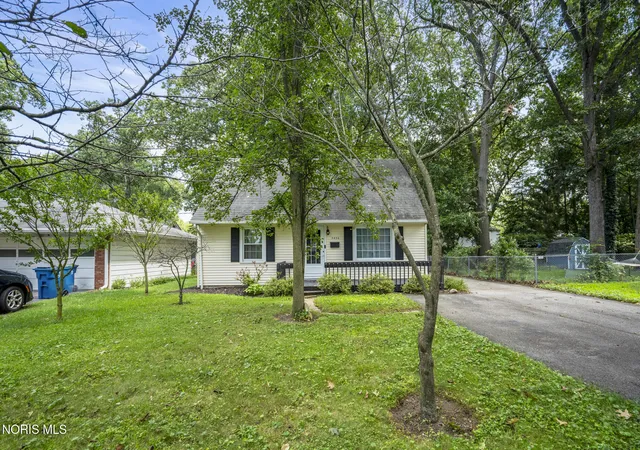 Photo 1 of Single family home for sale at 5836 Balfour Rd, Sylvania, OH 43560 | MLS# 10013717 | Listing updated on 2026-10-09