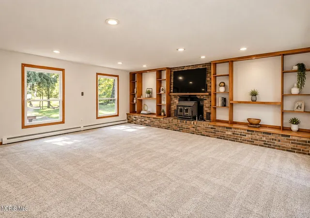 Photo 3 of House for sale at 7539 Maumee Western Rd, Maumee, OH 43537 | MLS# 10013722 | Listing updated on 2026-10-17