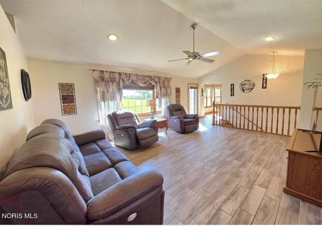Photo 3 of Single family home for sale at 9460 Hofferbert Rd, Columbus Grove, OH 45830 | MLS# 10013748 | Listing updated on 2026-10-16