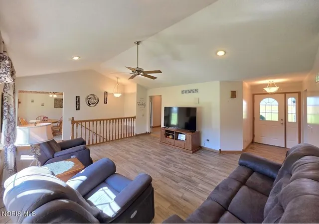 Photo 4 of Single family home for sale at 9460 Hofferbert Rd, Columbus Grove, OH 45830 | MLS# 10013748 | Listing updated on 2026-10-16
