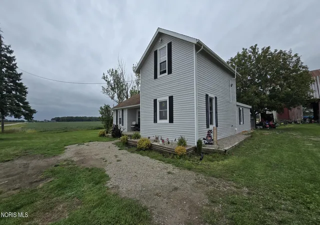 Photo 3 of Single family home for sale at 19361 Us 6, Napoleon, OH 43545 | MLS# 10013745 | Listing updated on 2026-10-06