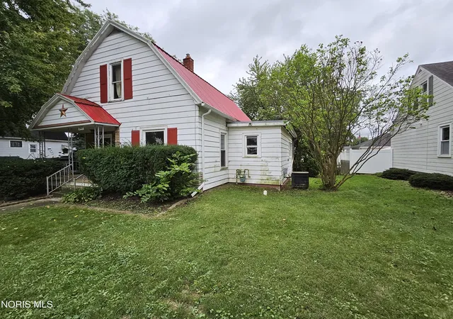 Photo 3 of Single family home for sale at 347 Henderson Ave, Upper Sandusky, OH 43351 | MLS# 10013755 | Listing updated on 2026-09-28