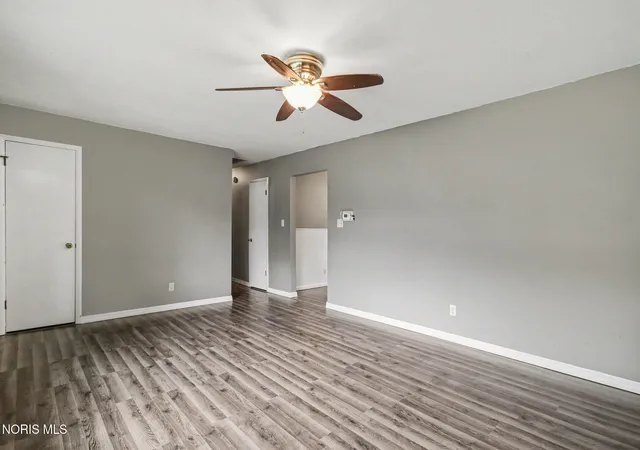 Photo 4 of Single family home for sale at 1021 Cherry St, Montpelier, OH 43543 | MLS# 10013839 | Listing updated on 2026-10-01