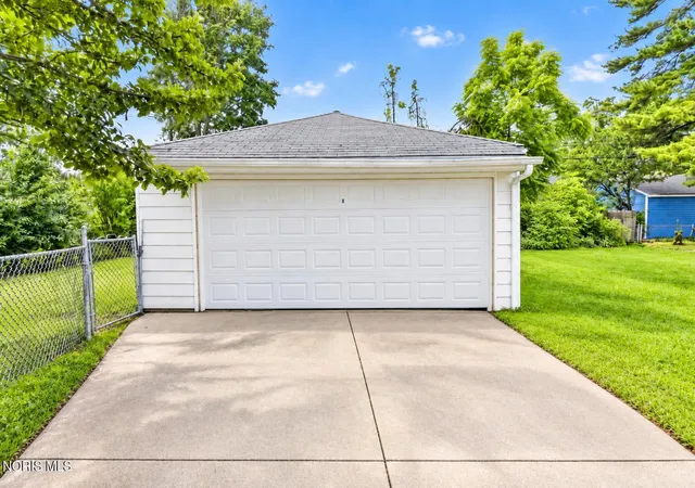 Photo 19 of Single family home for sale at 345 Kopernik Ave, Toledo, OH 43607 | MLS# 10013802 | Listing updated on 2026-09-25