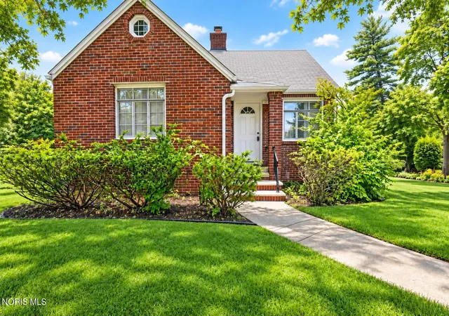 Photo 1 of Single family home for sale at 345 Kopernik Ave, Toledo, OH 43607 | MLS# 10013802 | Listing updated on 2026-09-25