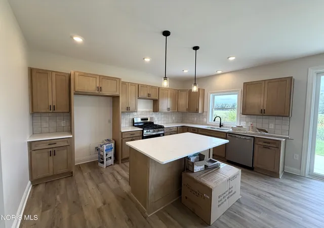 Photo 4 of Single family home for sale at 5439 Osprey Ln, Sylvania, OH 43560 | MLS# 10013819 | Listing updated on 2026-10-05