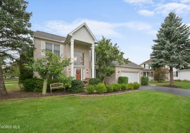 Photo 2 of Single family home for sale at 7143 Marissa Ct, Maumee, OH 43537 | MLS# 10013845 | Listing updated on 2026-10-21