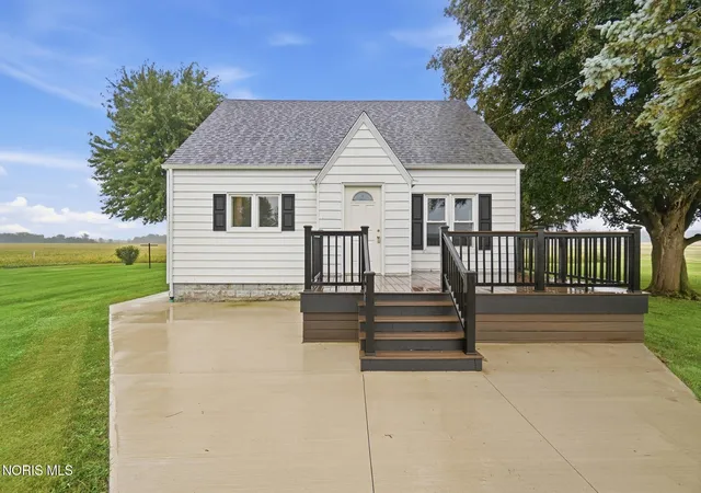 Photo 1 of Single family home for sale at 23852 County Rd H, Archbold, OH 43502 | MLS# 10013804 | Listing updated on 2026-10-05