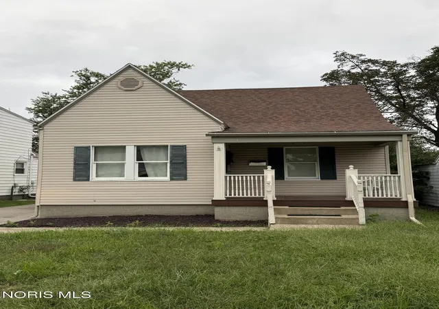 Photo 1 of Single family home for sale at 4029 Bowen Rd, Toledo, OH 43613 | MLS# 10013809 | Listing updated on 2026-10-12