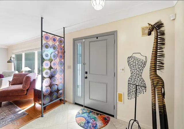Photo 3 of Single family home for sale at 4426 Sheraton Rd, Ottawa Hills, OH 43615 | MLS# 10013871 | Listing updated on 2026-10-16