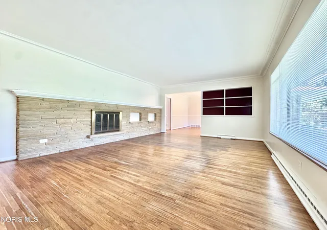 Photo 3 of Single family home for sale at 2208 Valley Brk Dr, Toledo, OH 43615 | MLS# 10013885 | Listing updated on 2026-10-18