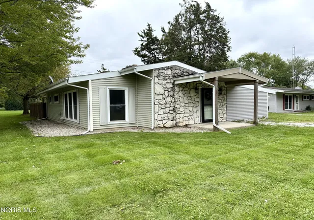 Photo 1 of Single family home for sale at 2201 Power Dam Rd, Defiance, OH 43512 | MLS# 10013869 | Listing updated on 2026-10-04