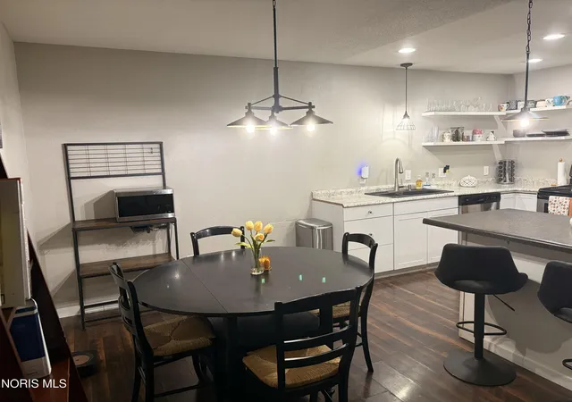 Photo 3 of Condo for sale at 1666 Brownstone Blvd #512, Toledo, OH 43614 | MLS# 10013840 | Listing updated on 2026-10-18