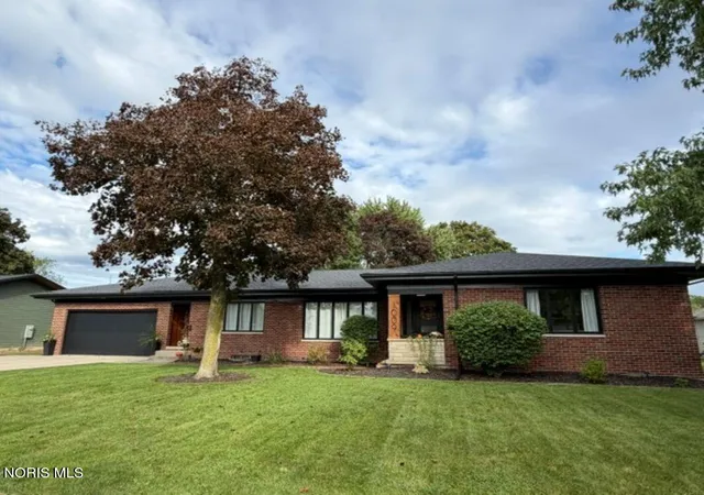 Photo 1 of Single family home for sale at 1009 S Portland St, Bryan, OH 43506 | MLS# 10013851 | Listing updated on 2026-10-08