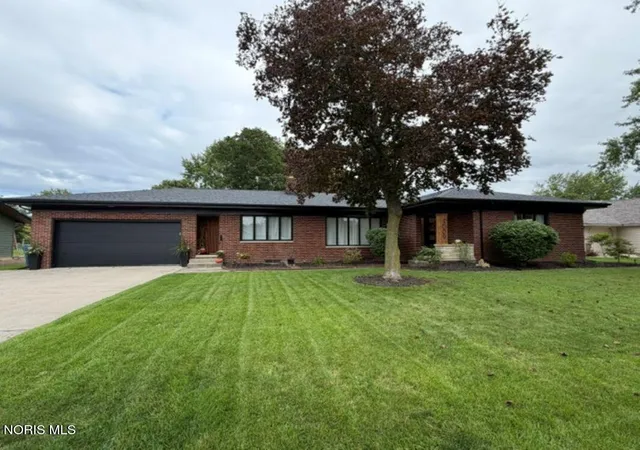 Photo 4 of Single family home for sale at 1009 S Portland St, Bryan, OH 43506 | MLS# 10013851 | Listing updated on 2026-10-08