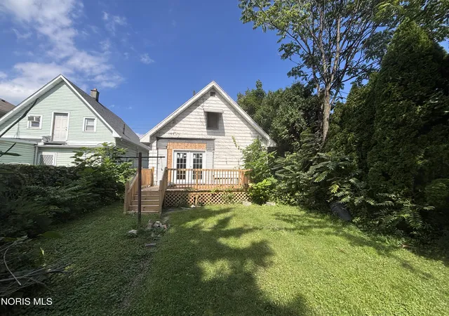 Photo 3 of Single family home for sale at 34 E Central Ave, Toledo, OH 43608 | MLS# 10013864 | Listing updated on 2026-09-24