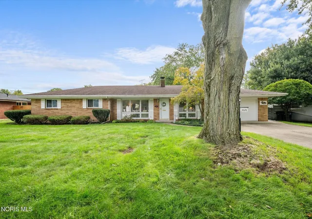 Photo 2 of Single family home for sale at 3628 Westchester Rd, Toledo, OH 43615 | MLS# 10013899 | Listing updated on 2026-09-30