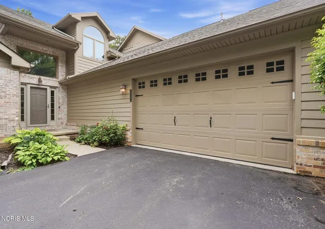Photo 3 of Condo for sale at 5537 Hidden Pines Way, Toledo, OH 43623 | MLS# 10013868 | Listing updated on 2026-10-15