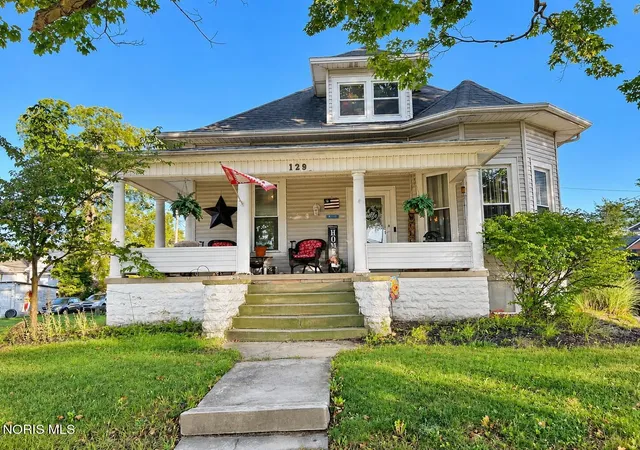 Photo 1 of Single family home for sale at 129 S Sandusky St, Tiffin, OH 44883 | MLS# 10013890 | Listing updated on 2026-10-01