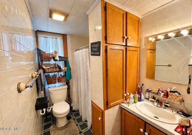 Photo 9 of Single family home for sale at 129 S Sandusky St, Tiffin, OH 44883 | MLS# 10013890 | Listing updated on 2026-10-15