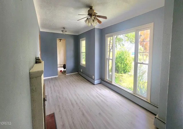 Photo 3 of Single family home for sale at 3252 Astor Ave, Toledo, OH 43614 | MLS# 10013914 | Listing updated on 2026-09-25