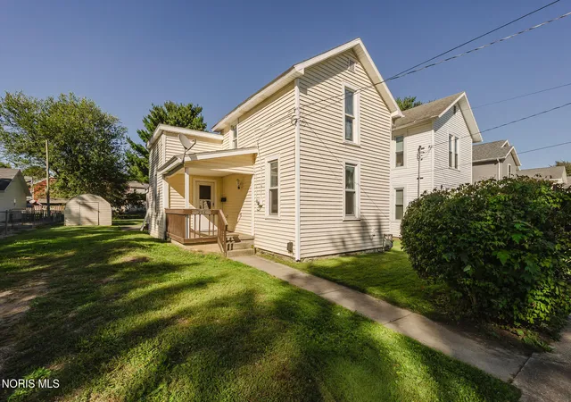 Photo 1 of Single family home for sale at 206 Midland Ave, Findlay, OH 45840 | MLS# 10013916 | Listing updated on 2026-10-04