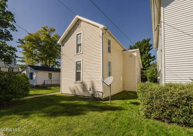 Photo 3 of Single family home for sale at 206 Midland Ave, Findlay, OH 45840 | MLS# 10013916 | Listing updated on 2026-10-04