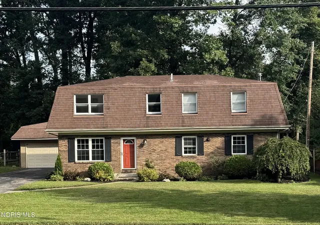 Photo 1 of Single family home for sale at 4612 W Laskey Rd, Toledo, OH 43623 | MLS# 10013926 | Listing updated on 2026-10-26