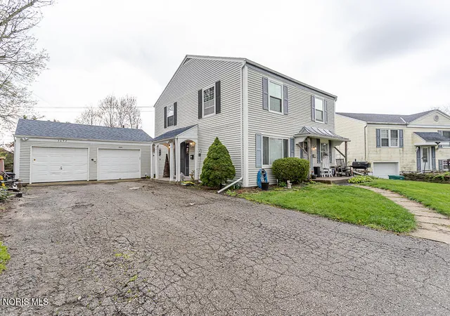 Photo 1 of Multi family home for sale at 3693 Lakepointe Dr, Northwood, OH 43619 | MLS# 10013936 | Listing updated on 2026-10-02