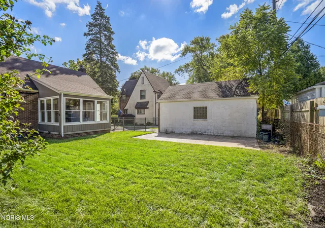 Photo 32 of Single family home for sale at 3003 Goddard Rd, Toledo, OH 43606 | MLS# 10014002 | Listing updated on 2026-10-24