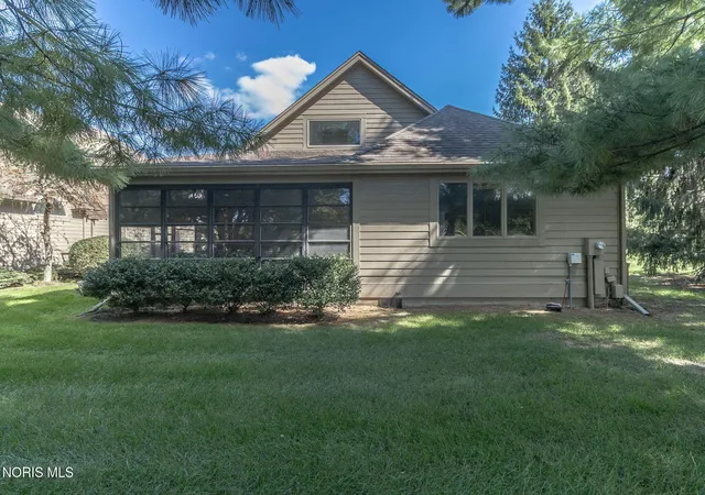 Photo 3 of Condo for sale at 4811 Dressage Ln, Sylvania, OH 43560 | MLS# 10014290 | Listing updated on 2026-10-19