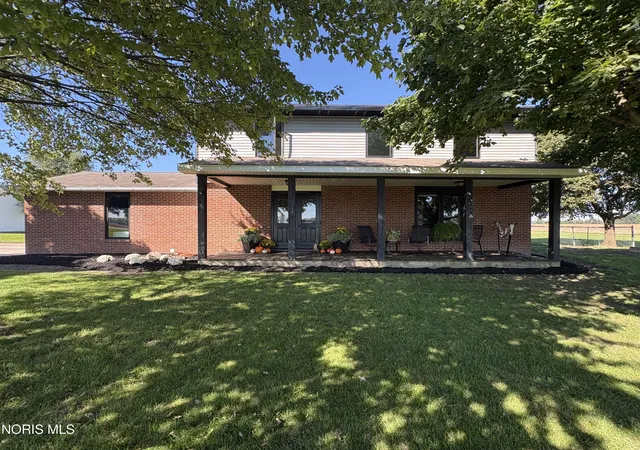 Photo 1 of Single family home for sale at 17647 County Rd C, Bryan, OH 43506 | MLS# 10014220 | Listing updated on 2026-10-25