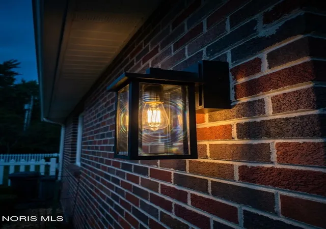Photo 3 of Single family home for sale at 1127 Charlotte Cir, Van Wert, OH 45891 | MLS# 10014148 | Listing updated on 2026-10-07