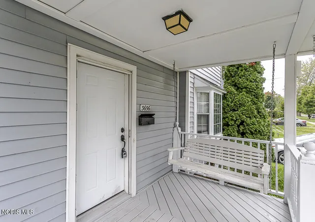Photo 3 of Single family home for sale at 3656 Bellevue Rd, Toledo, OH 43613 | MLS# 10014192 | Listing updated on 2026-10-05